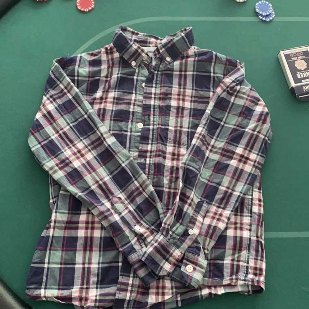 Boys button down 💕 - Picture 2 of 2